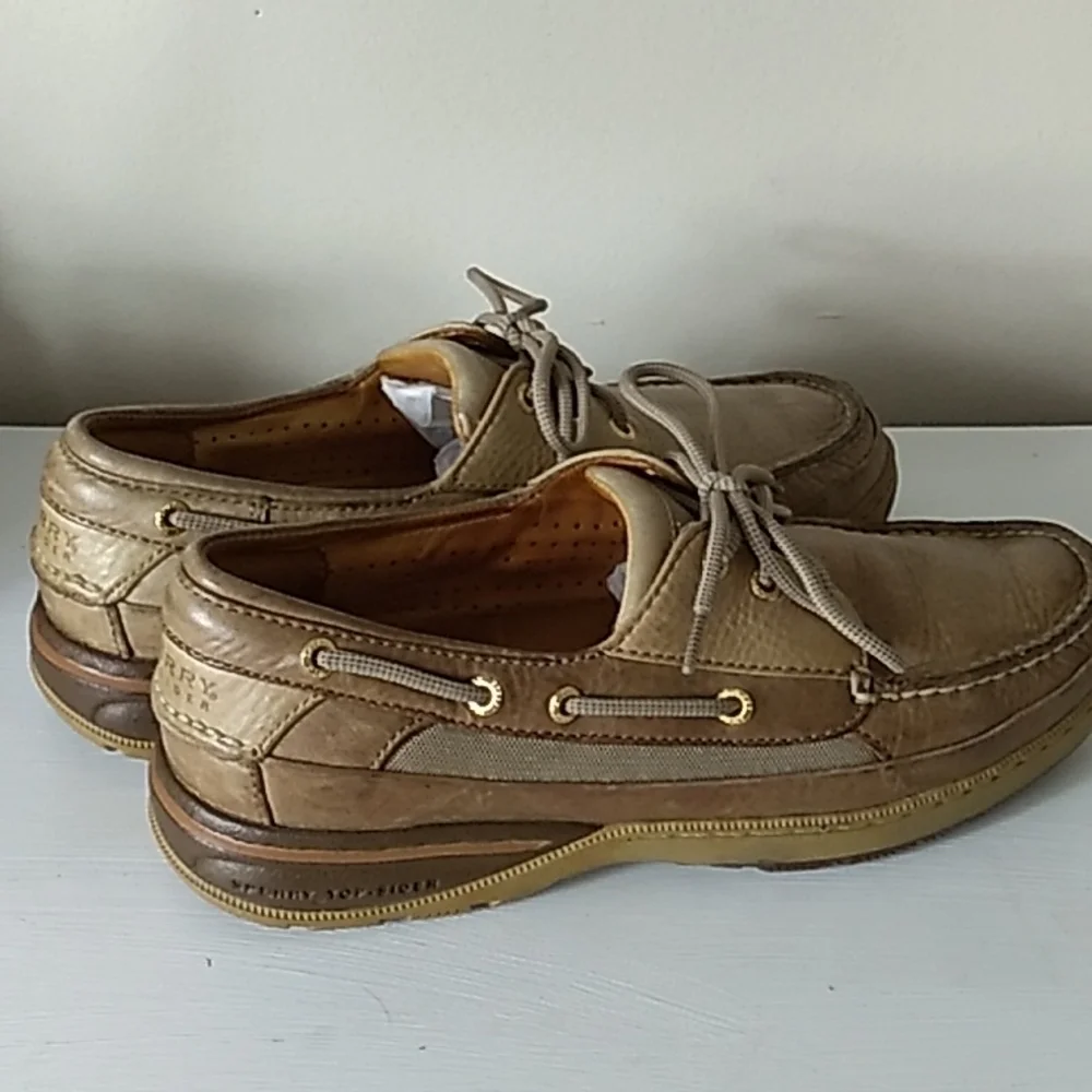 Mens Sperry lace up boat deck shoes 10M